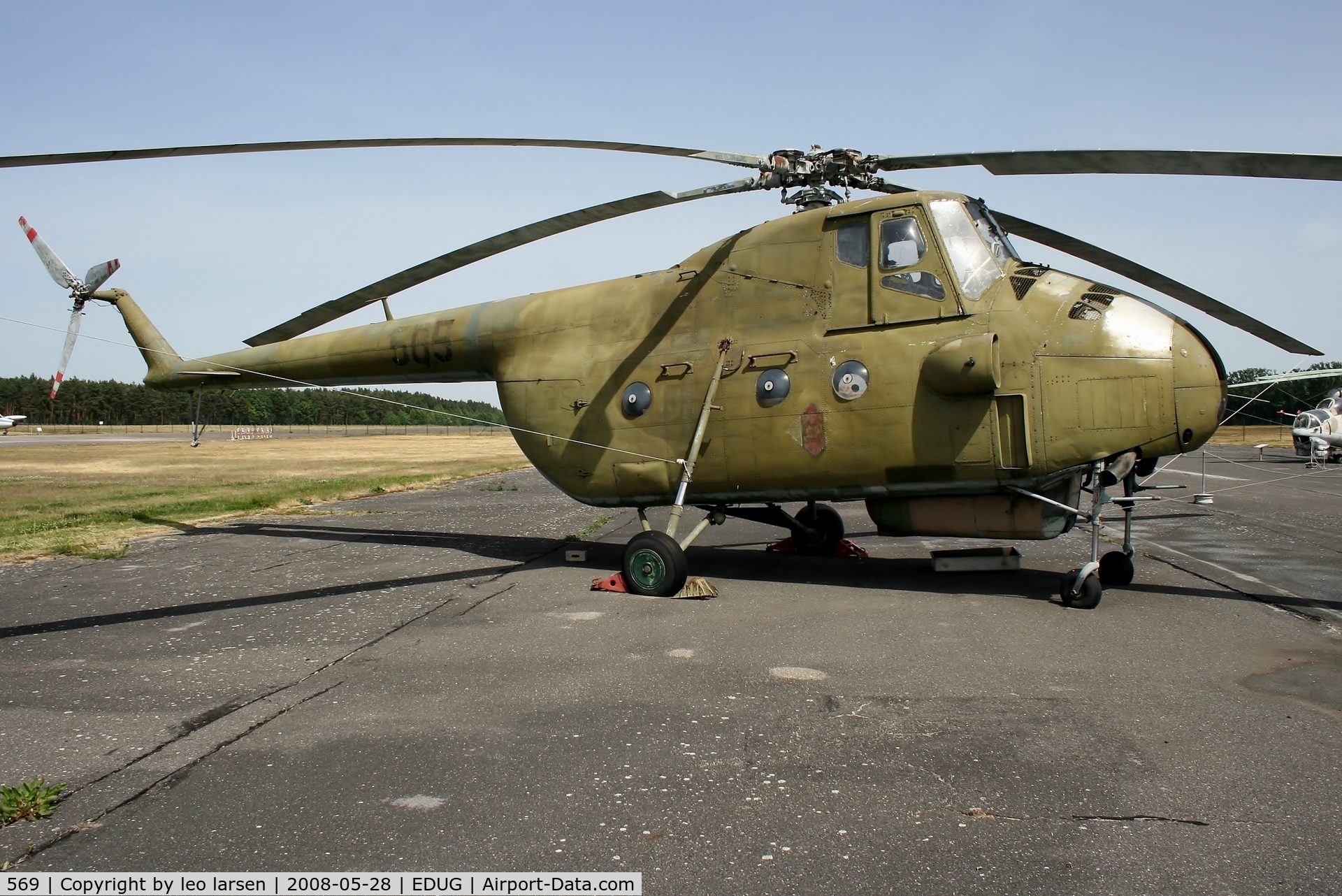 569, 1963 Mil Mi-4A Hound C/N 13146, Berlin Gatow 28.5.08 with Fake s/n on R/H 