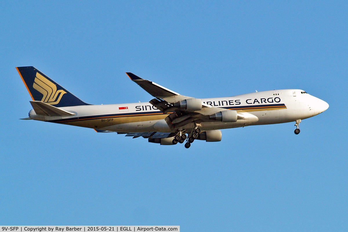 9V-SFP, 2005 Boeing 747-412F/SCD C/N 32902, Boeing 747-412F [32902] (Singapore Airlines Cargo) Home~G 21/05/2015. On approach 27L.