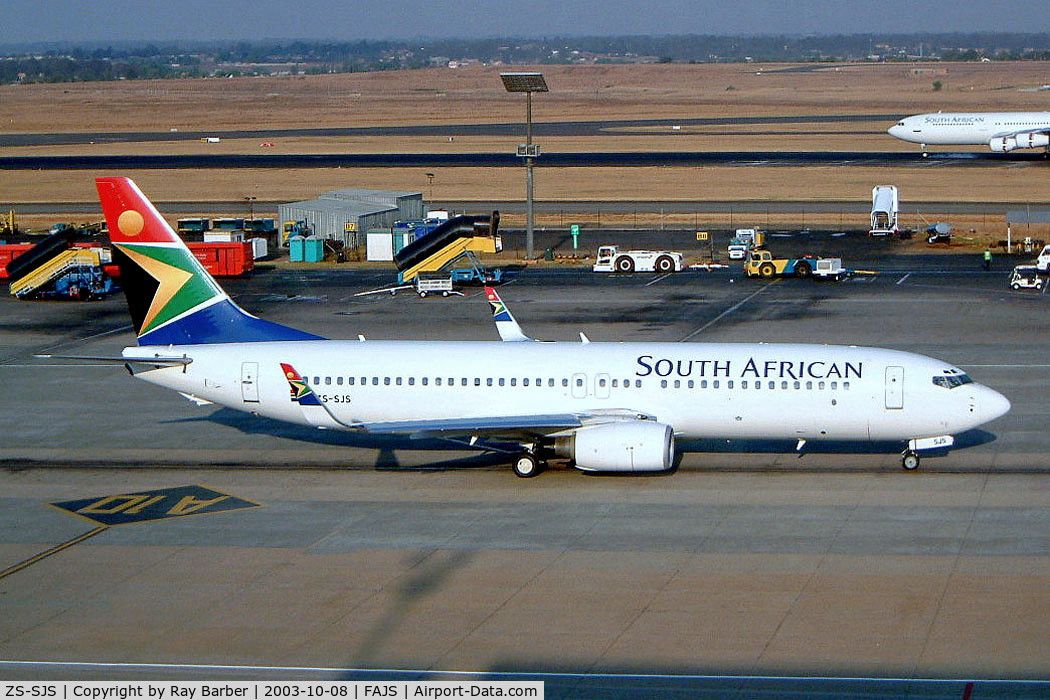ZS-SJS, 2002 Boeing 737-844 C/N 32632, Boeing 737-844 [32632] (South African Airways) Johannesburg Int~ZS 08/10/2003