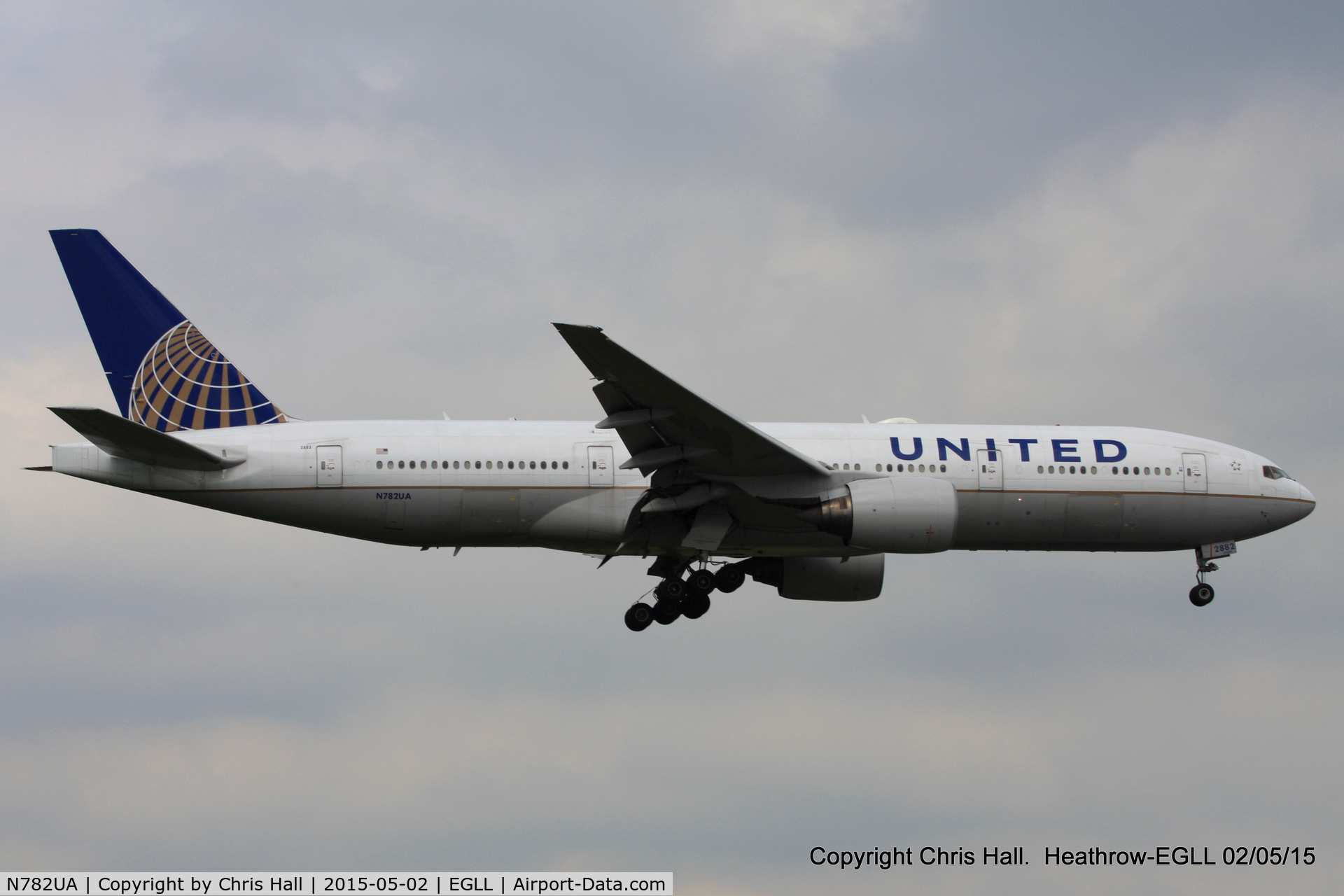 N782UA, 1997 Boeing 777-222 C/N 26948, United