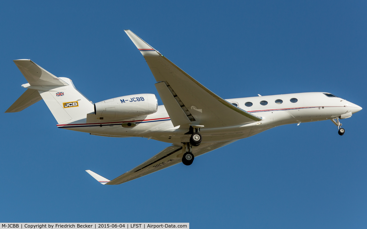 M-JCBB, 2013 Gulfstream Aerospace G650 (G-VI) C/N 6049, departure from Strasbourg