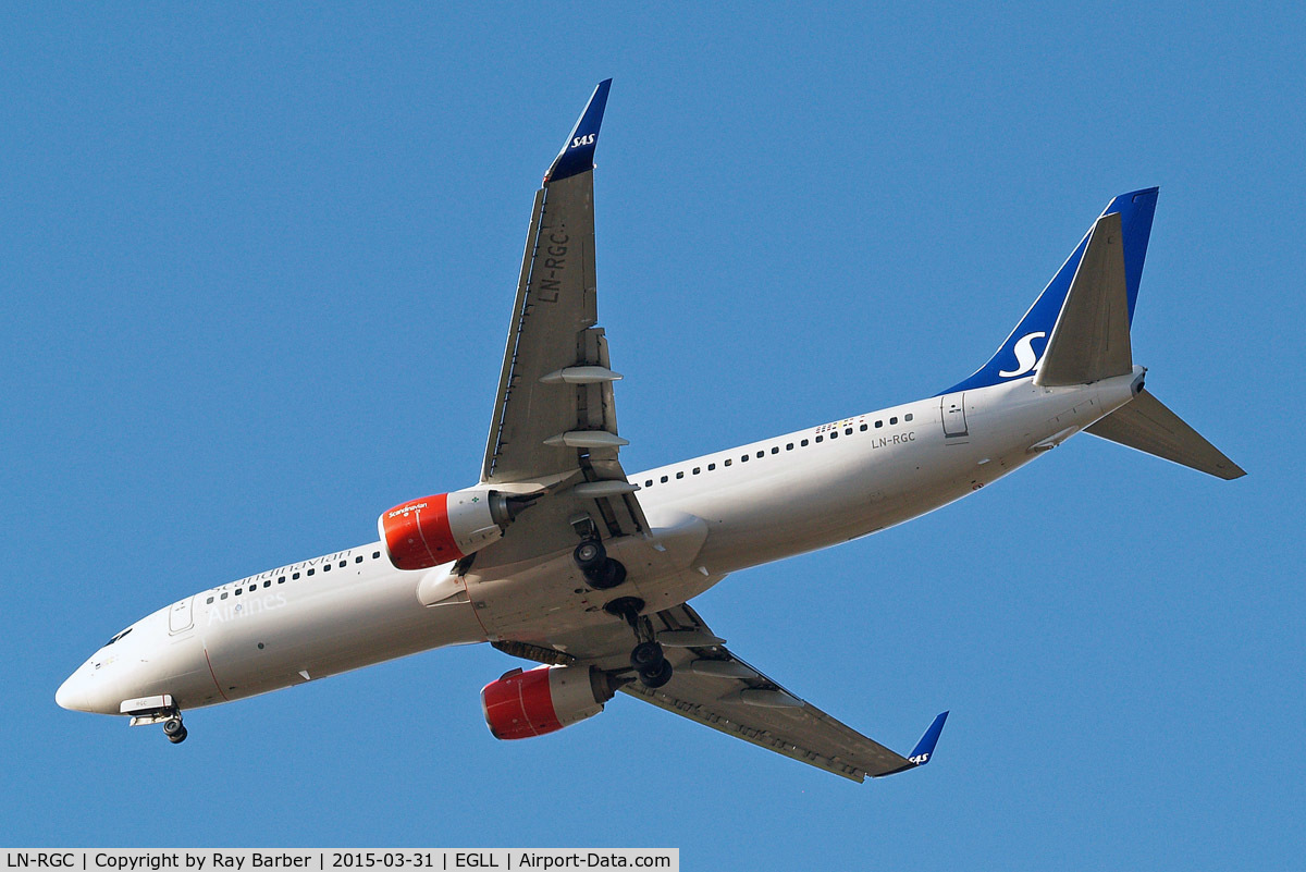 LN-RGC, 2012 Boeing 737-86N C/N 41257, Boeing 737-883 [41257] (SAS Scandinavian Airlines) Home~G 31/03/2015. On approach 27R.