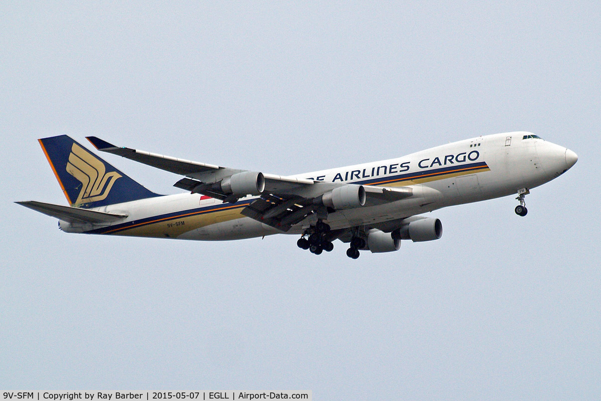 9V-SFM, 2003 Boeing 747-412F/SCD C/N 32898, Boeing 747-412F [32898] (Singapore Airlines Cargo) Home~G 07/05/2015. On approach 27L.