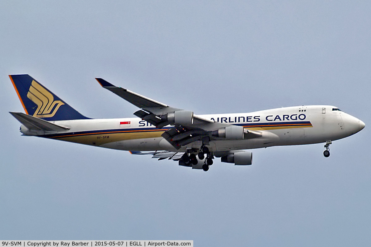 9V-SVM, 2003 Boeing 777-212/ER C/N 30874, Boeing 747-412F [32898] (Singapore Airlines Cargo) Home~G 07/05/2015. On approach 27L.