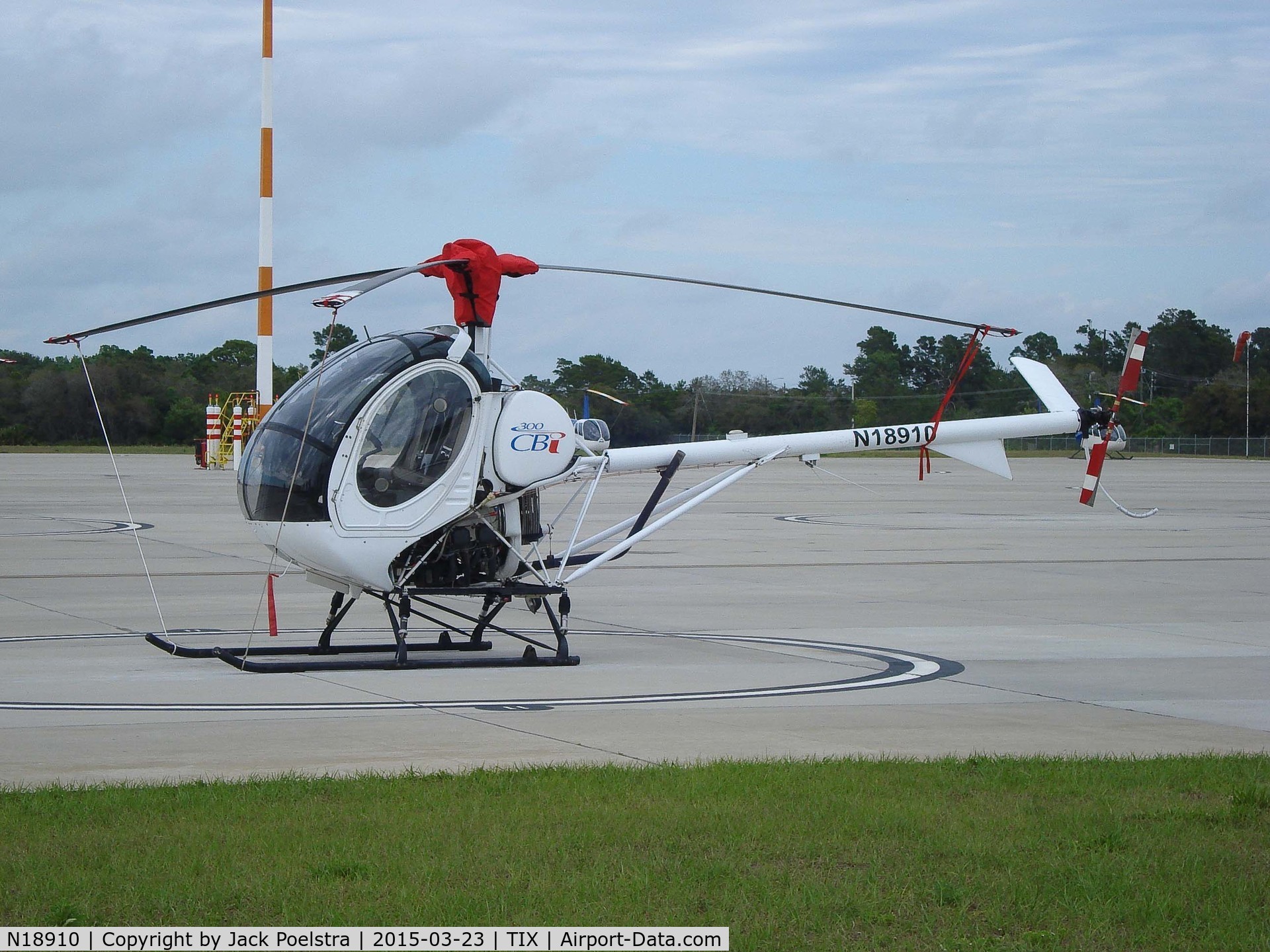 N18910, 2007 Schweizer 269C-1 C/N 0307, N18910 of the Bristow Academy