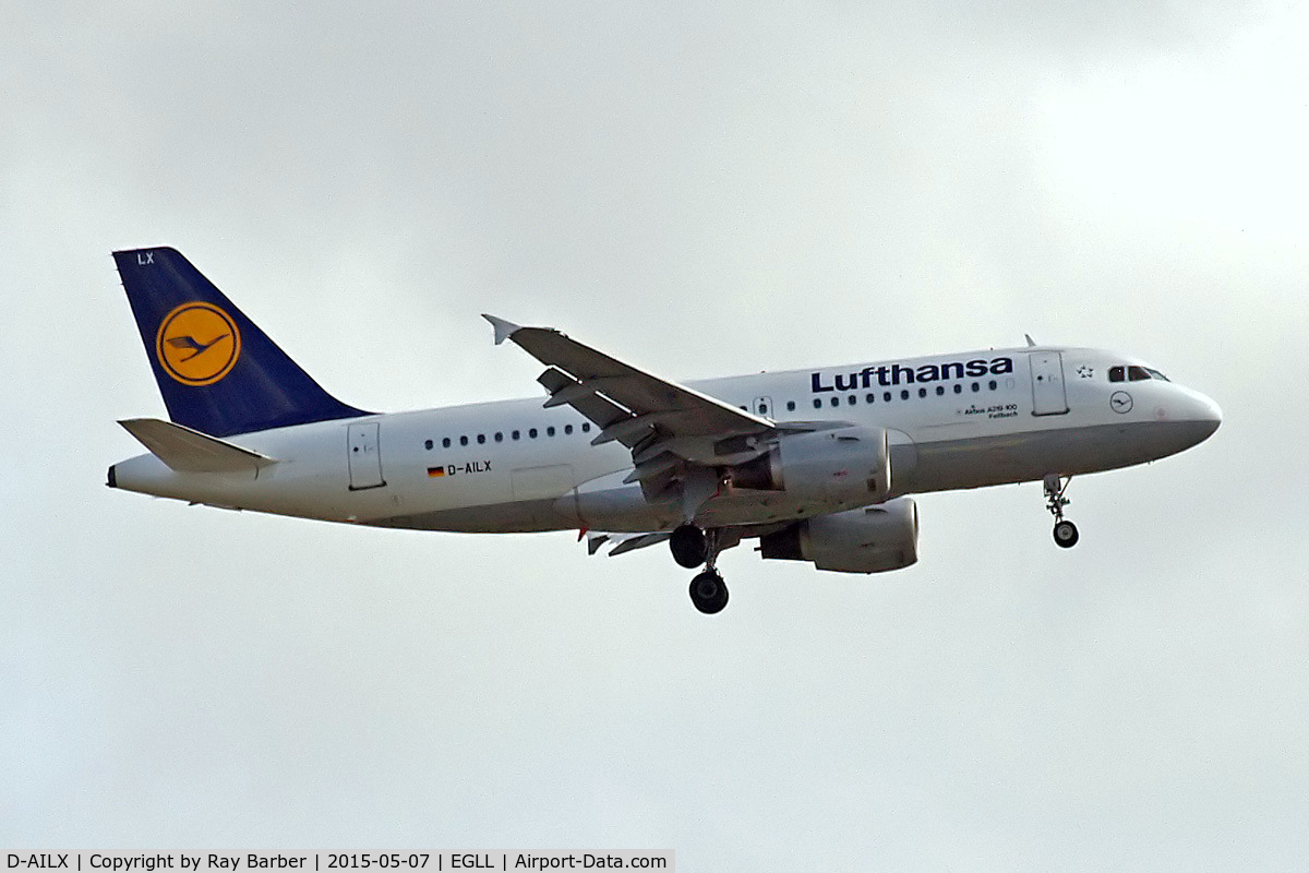 D-AILX, 1998 Airbus A319-114 C/N 860, Airbus A319-114 [0860] (Lufthansa) Home~G 07/05/2015. On approach 27L.