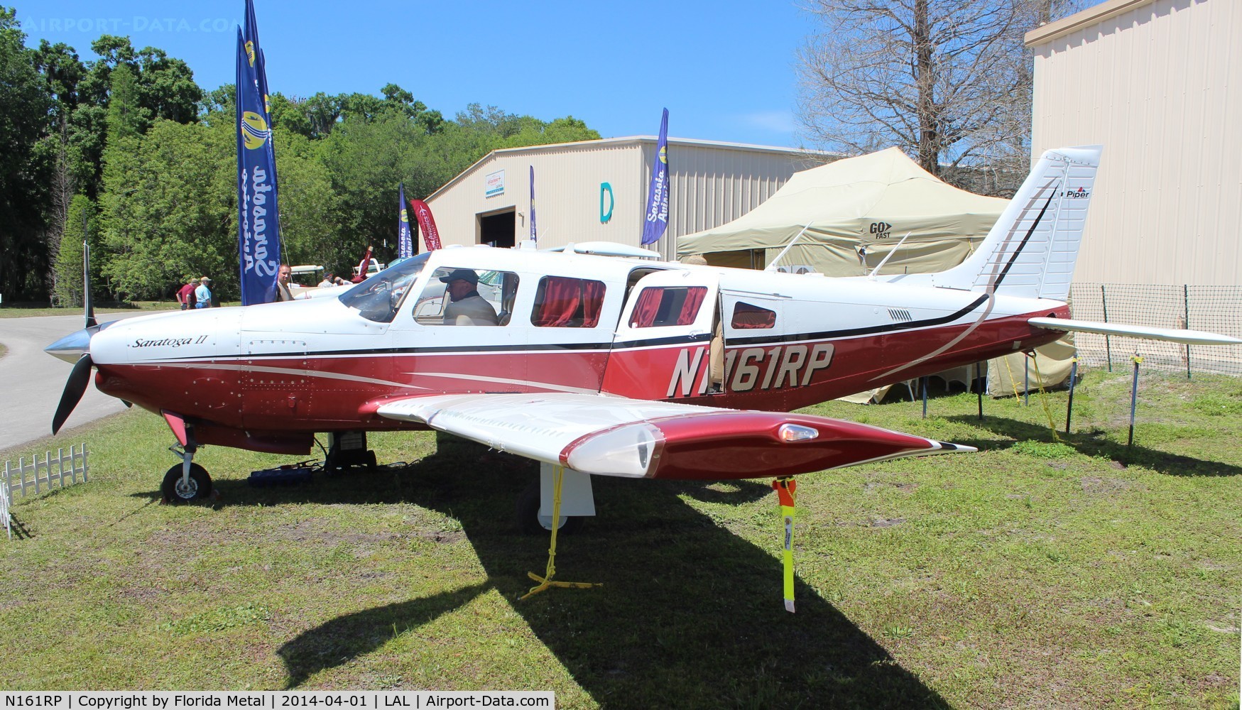 N161RP, 1982 Piper PA-32R-301 Saratoga C/N 32R-8213049, PA-32-301