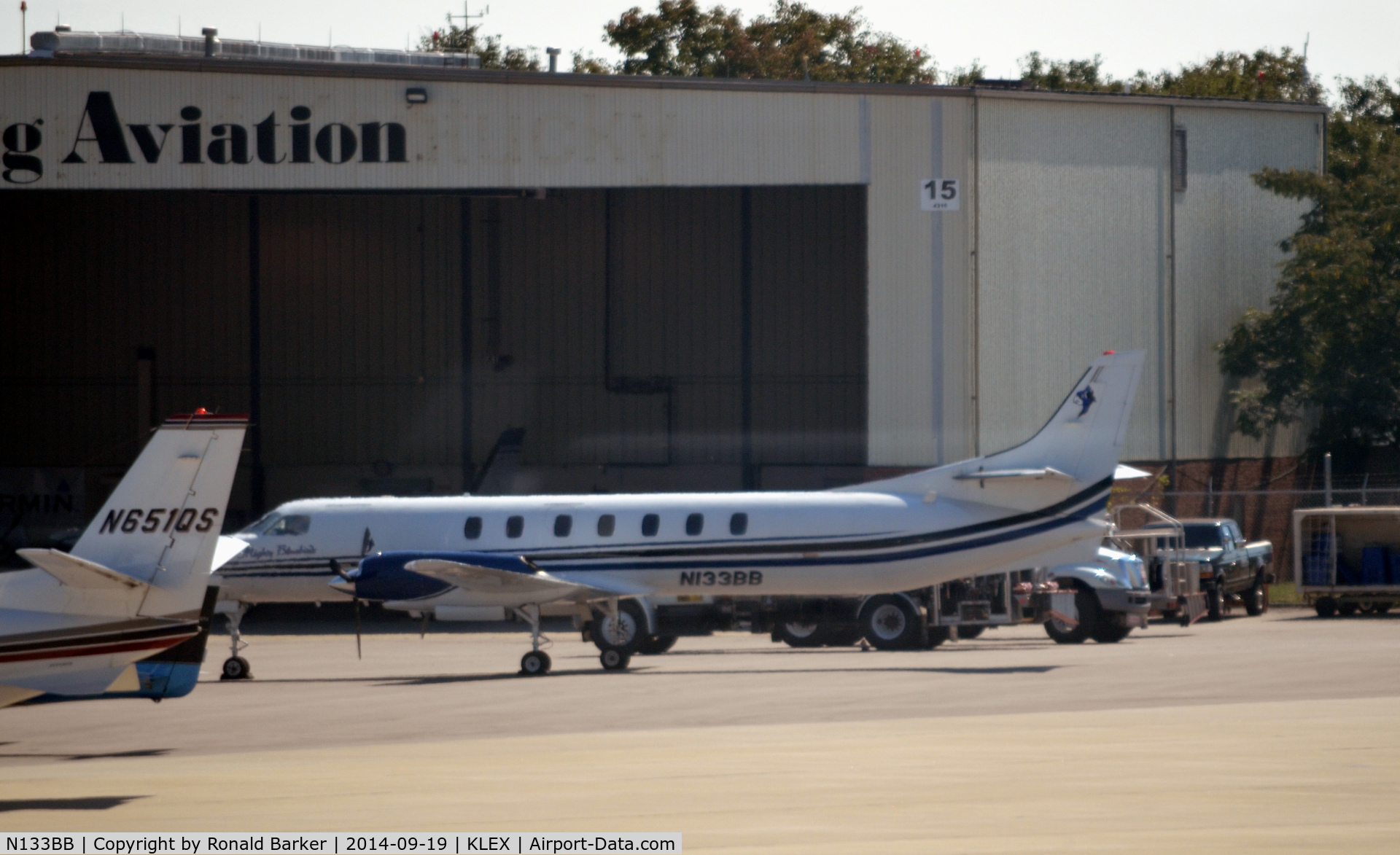 N133BB, 1974 Swearingen SA-226AT Merlin IV C/N AT-032, On the ramp Lexington