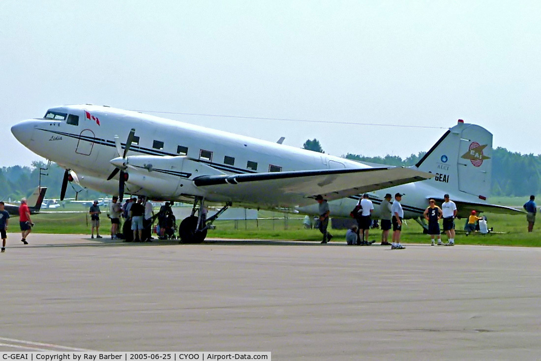 C-GEAI, 1945 Basler BT-67 (DC-3TP C/N 33053, Douglas DC-3C-47B-30-DK Basler BT-67 [16305/33053] (Enterprise Air) Oshawa~C 25/06/2005