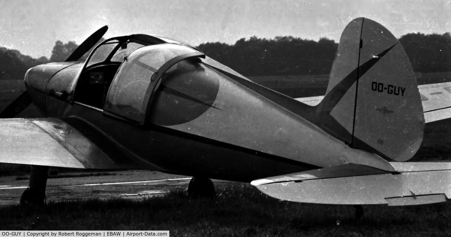 OO-GUY, 1955 Zlin Z-22 C/N 82, EBAW.MID 1960's.