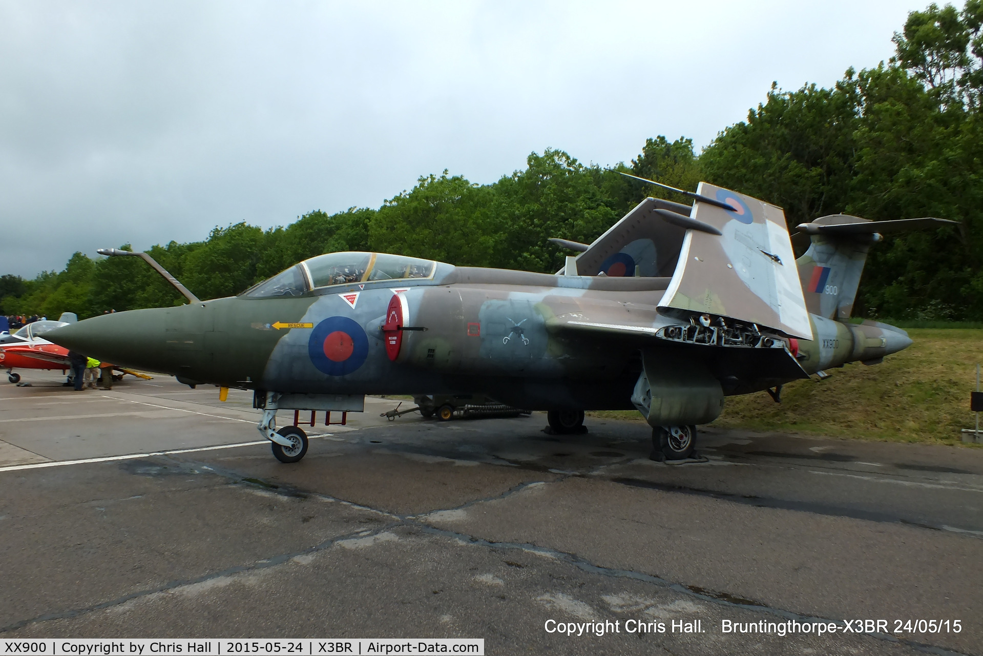 XX900, 1976 Hawker Siddeley Buccaneer S.2B C/N B3-05-75, at the Cold War Jets Open Day 2015