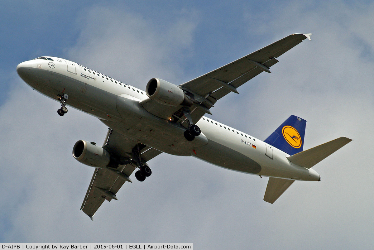 D-AIPB, 1989 Airbus A320-211 C/N 0070, Airbus A320-211 [0070] (Lufthansa) Home~G 01/06/2015. On approach 27R.
