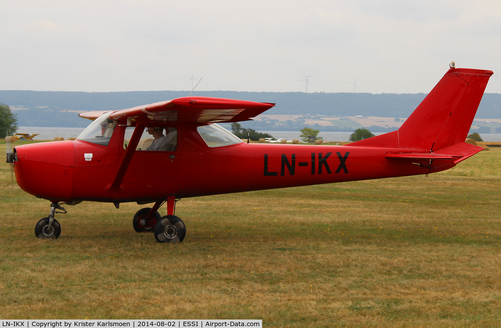 LN-IKX, 1969 Reims F150J C/N F150-0420, Visingsö Fly In 2014.