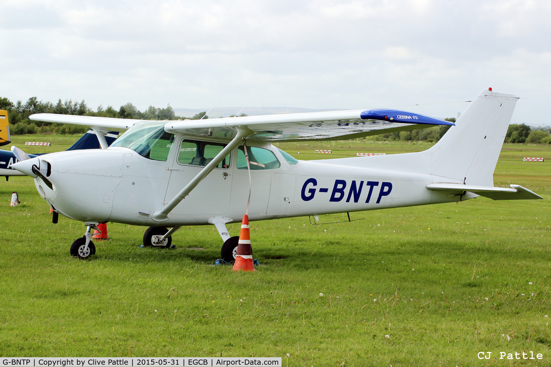 G-BNTP, 1978 Cessna 172N Skyhawk C/N 172-72030, At Barton, EGCB