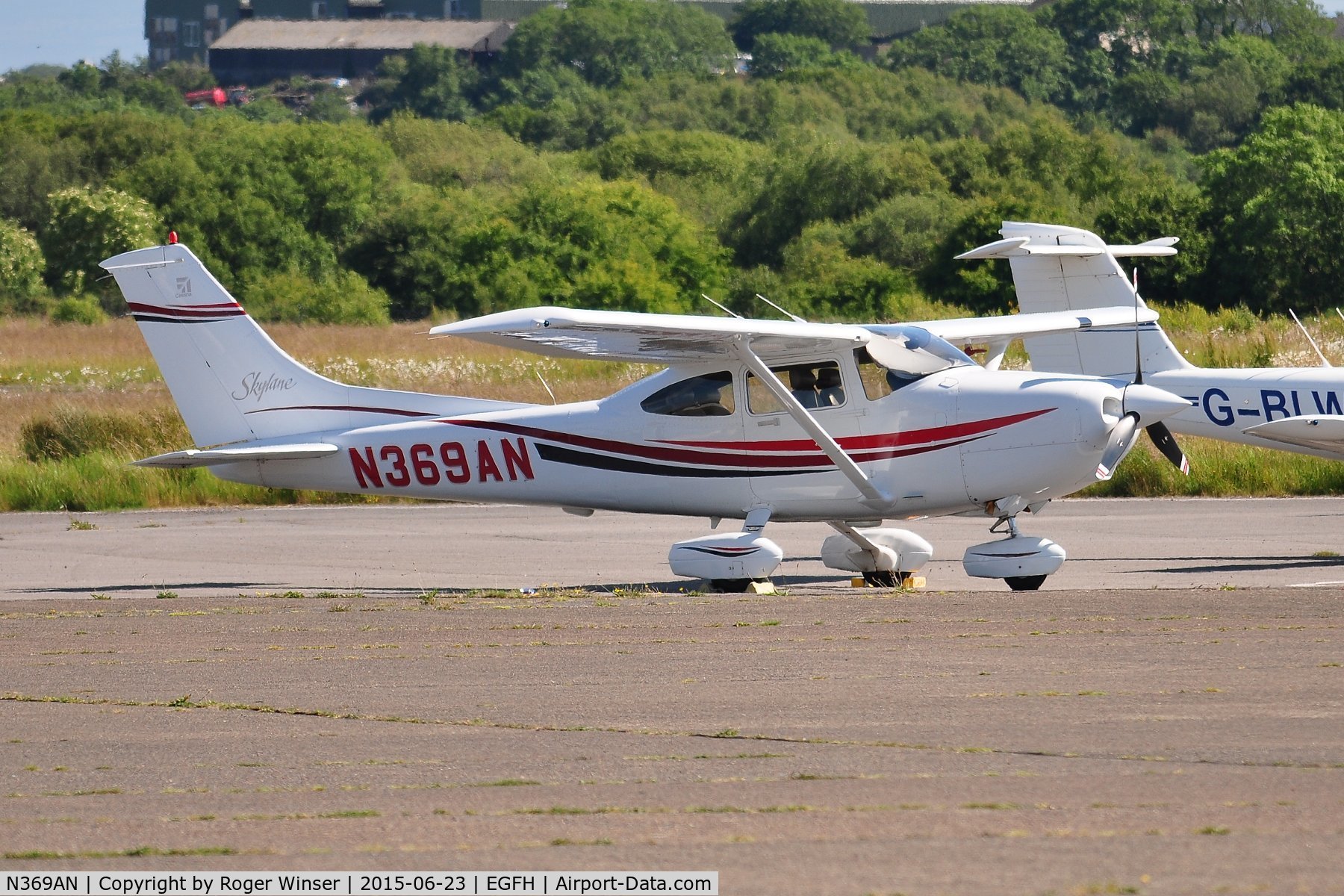 N369AN, 2000 Cessna 182S Skylane C/N 18280696, Visiting Cessna Skylane.