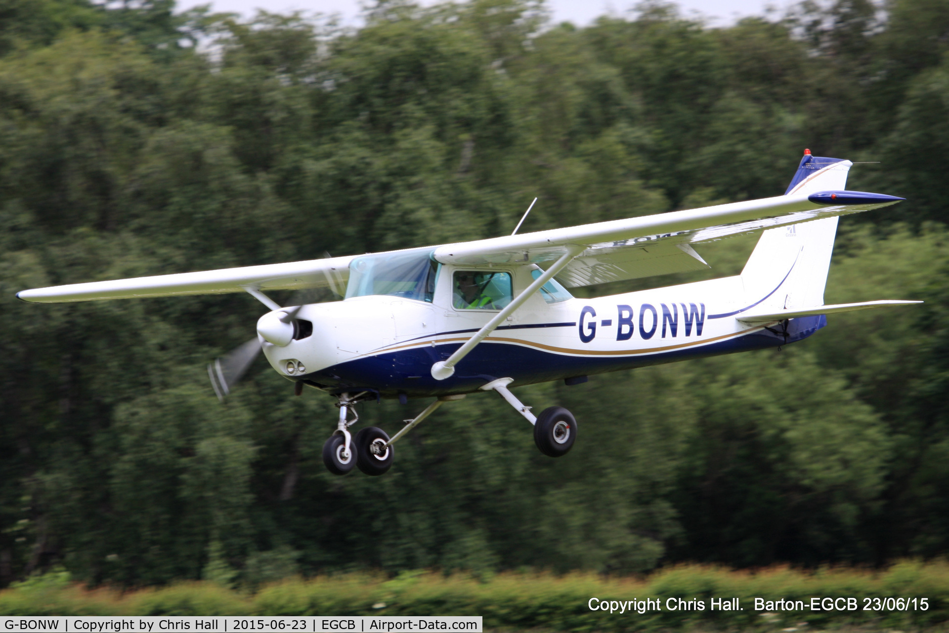G-BONW, 1978 Cessna 152 C/N 152-80401, LAC Flying School