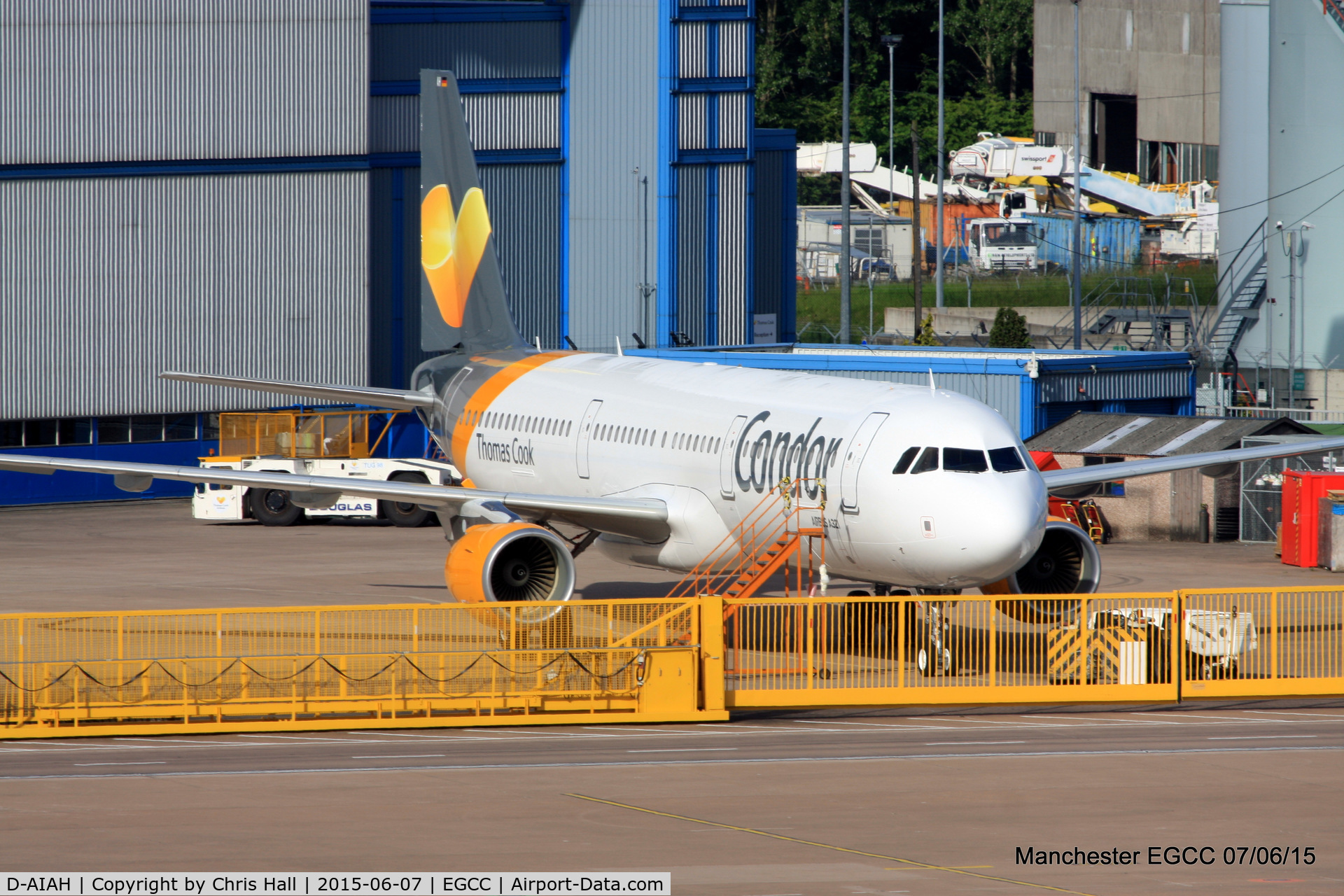 D-AIAH, 2015 Airbus A321-211 C/N 6615, Condor