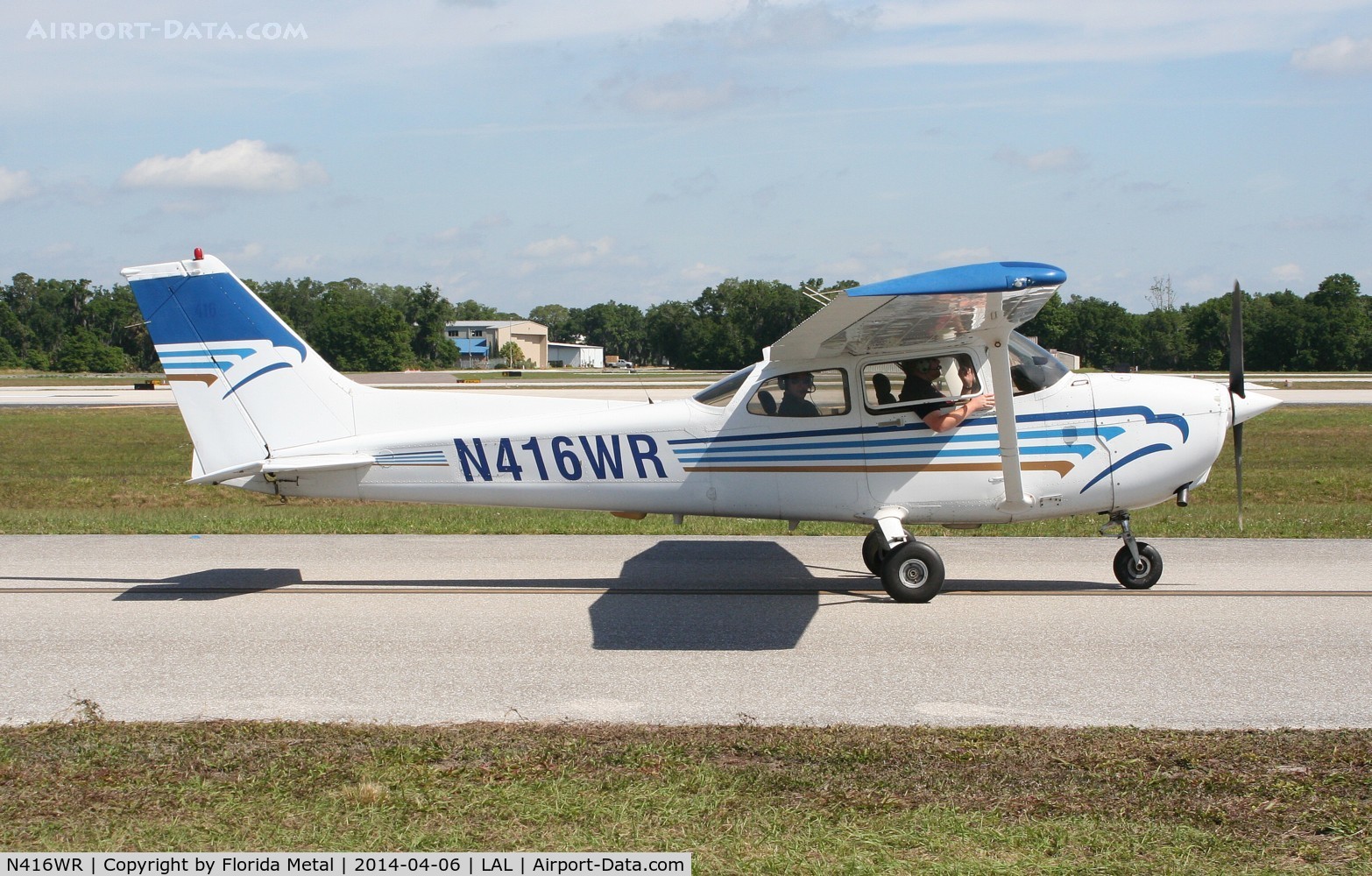 N416WR, 2002 Cessna 172S C/N 172S9160, Cessna 172