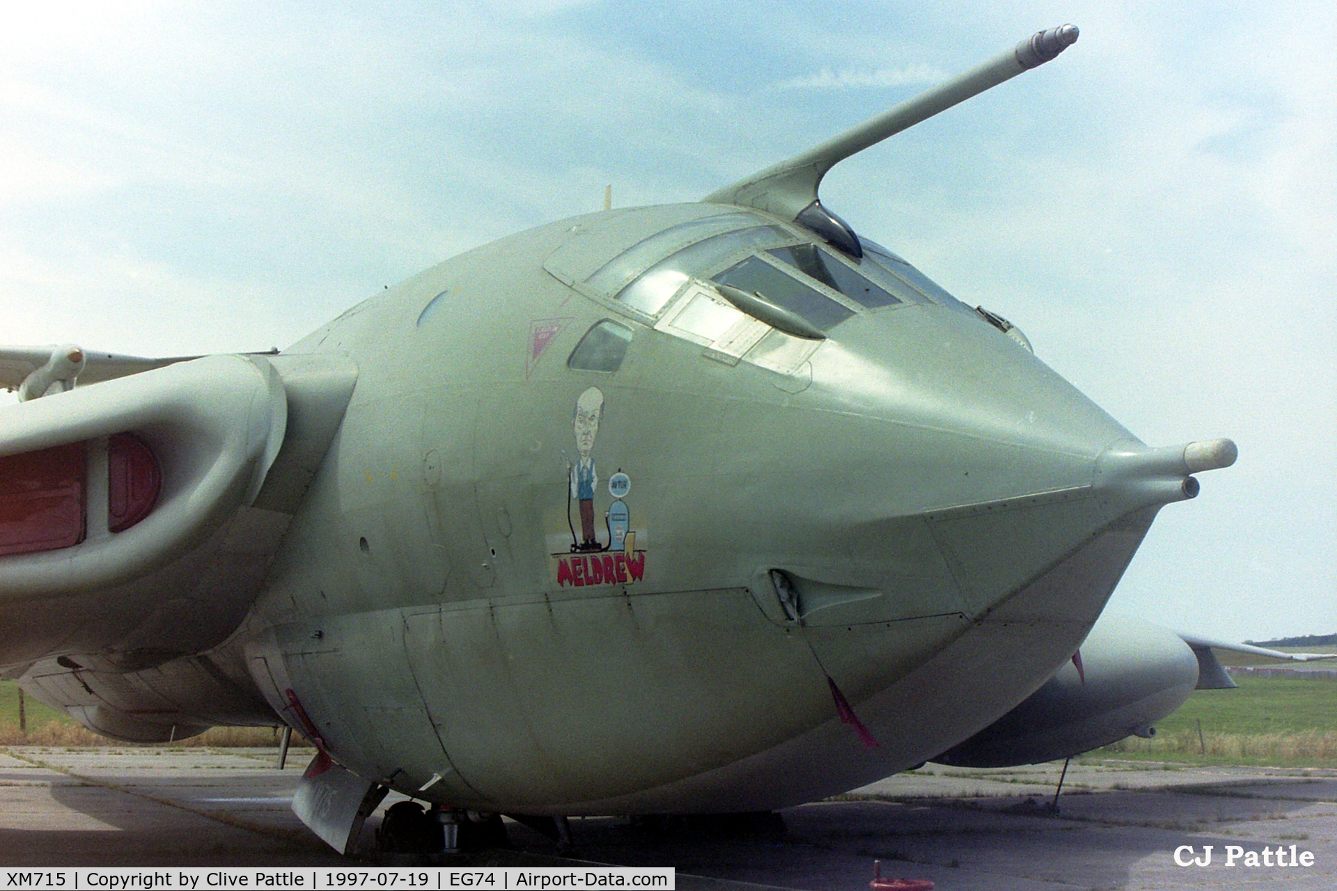 XM715, 1963 Handley Page Victor K.2 C/N HP80/83, Scanned from neg. Close up nose detail of XM715 at Bruntingthorpe in July 1997.