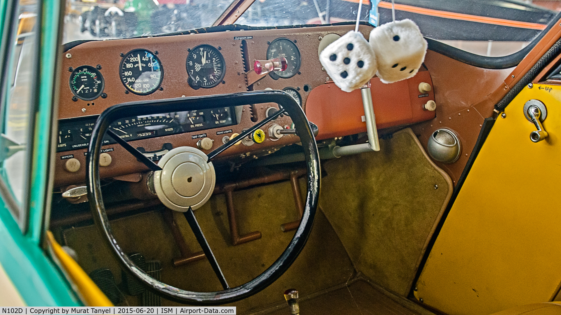 N102D, 1960 Aerocar I C/N 4, The cockpit.
