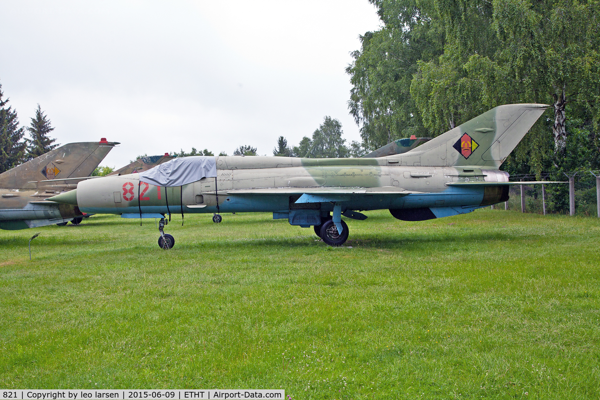 821, Mikoyan-Gurevich MiG-21PF C/N 0604, Flugplatzmuseum Cottbus 9.6.15