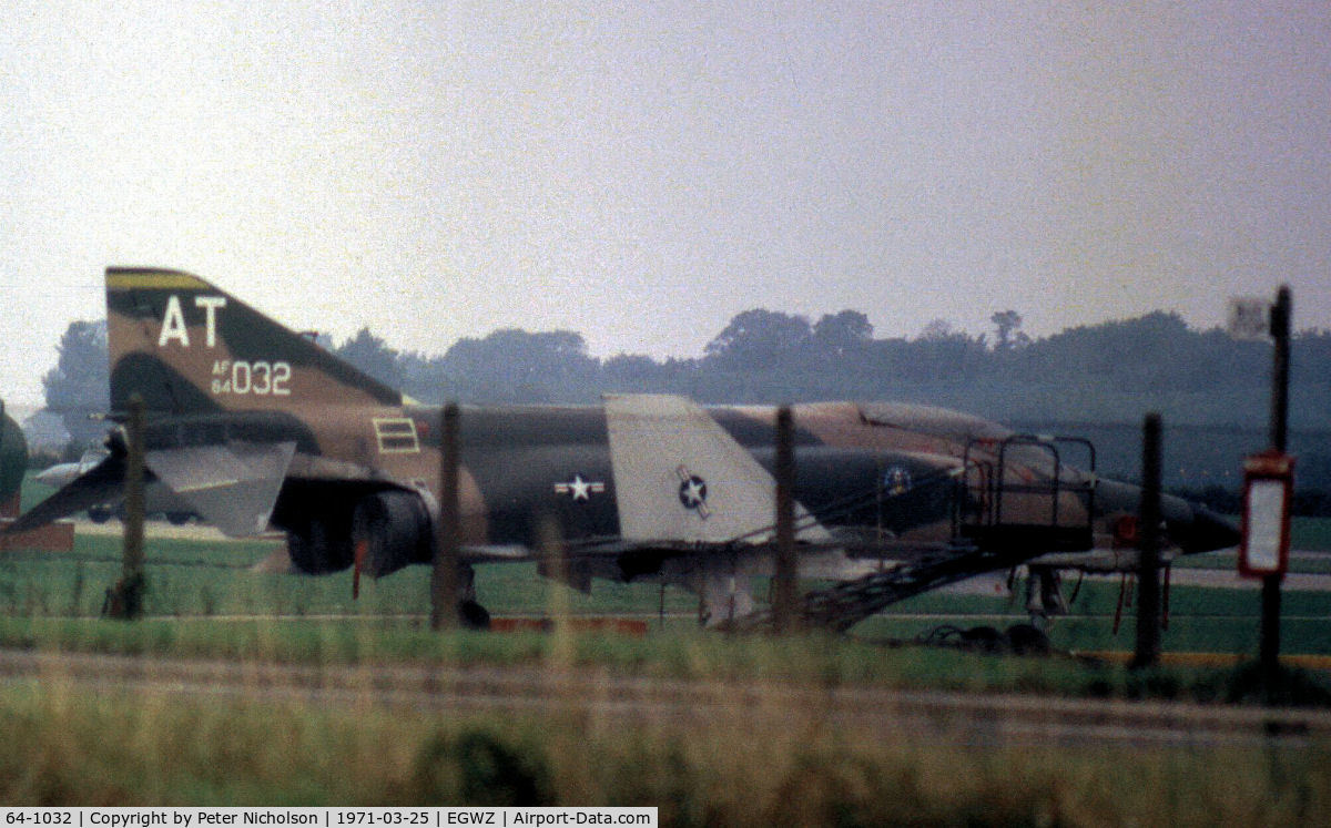 64-1032, 1964 McDonnell RF-4C Phantom II C/N 864, RF-4C Phantom of 32nd Tactical Reconnaissance Squadron/10th Tactical Reconnaissance Wing at RAF Alconbury in the Spring of 1971.