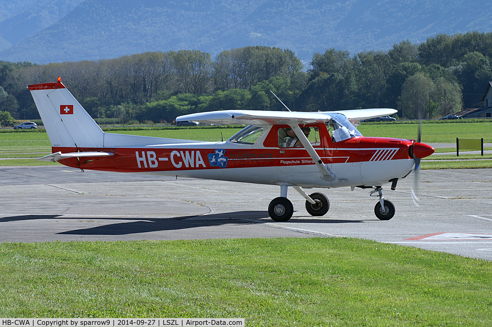 HB-CWA, 1972 Reims FRA150L Aerobat C/N FRA1500134, going back across the Alps