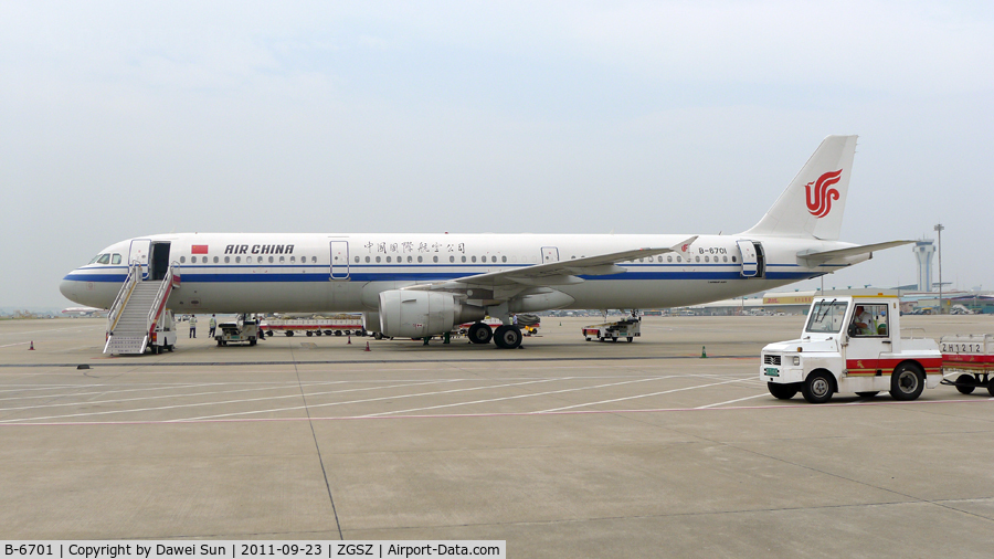B-6701, 2010 Airbus A321-213 C/N 4472, B-6701