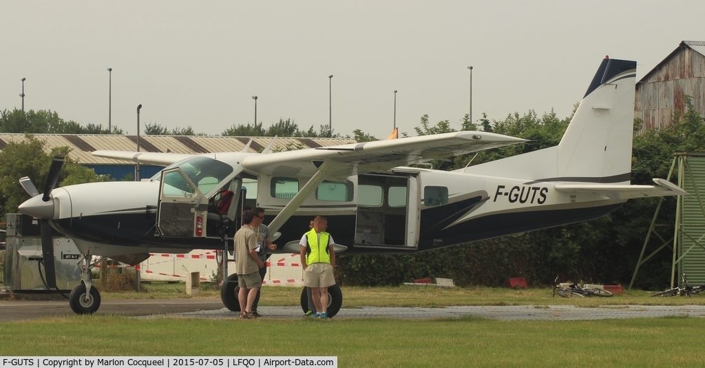 F-GUTS, 1993 Cessna 208 Caravan I C/N 20800225, In Lille Bondues