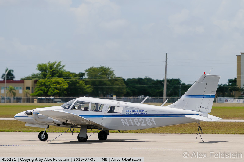 N16281, 1973 Piper PA-34-200 Seneca C/N 34-7350122, Tamiami