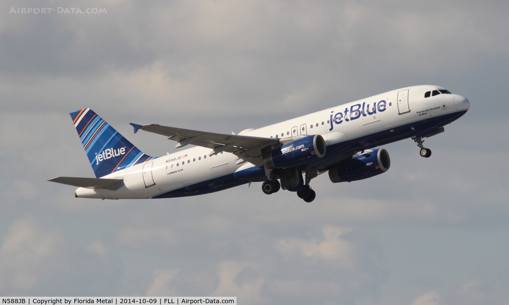 N588JB, 2004 Airbus A320-232 C/N 2201, Jet Blue