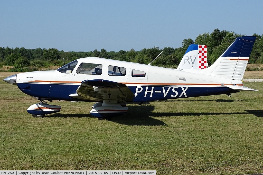PH-VSX, 1995 Piper PA-28-181 Archer III C/N 2890231, private