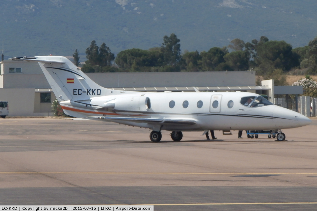 EC-KKD, 2007 Raytheon Hawker  400XP C/N RK-533, Parked