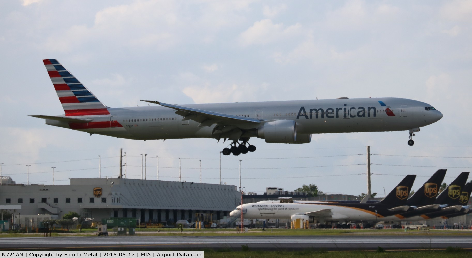 N721AN, 2013 Boeing 777-323/ER C/N 31546, American