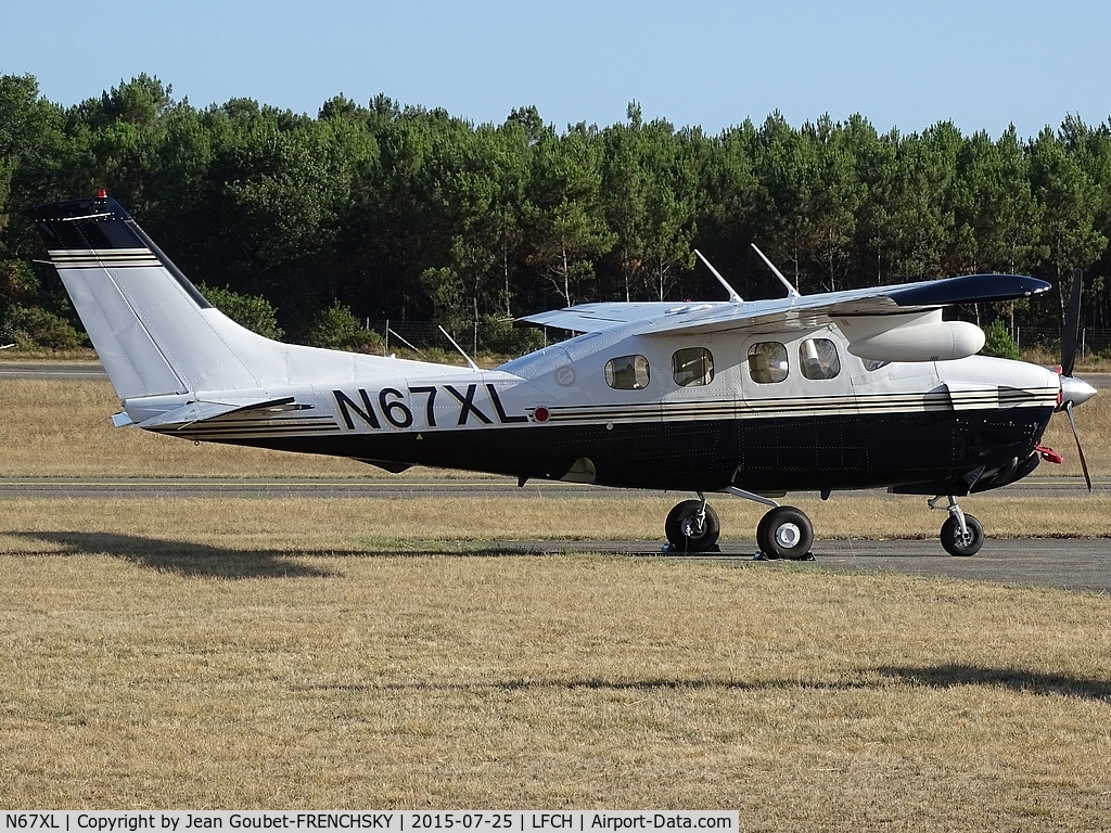 N67XL, Cessna P210N Pressurised Centurion C/N P21000815, private