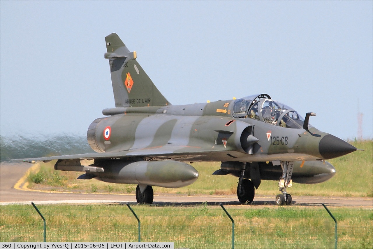 360, Dassault Mirage 2000N C/N 338, Dassault Mirage 2000N (125-CB), Taxiing to holding point rwy 02, Tours Air Base 705 (LFOT-TUF) Air show 2015
