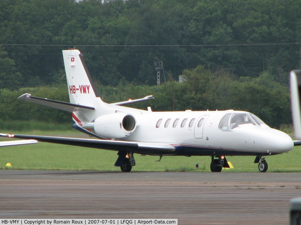 HB-VMY, 2001 Cessna 550 Citation Bravo C/N 550-0964, Taxiing