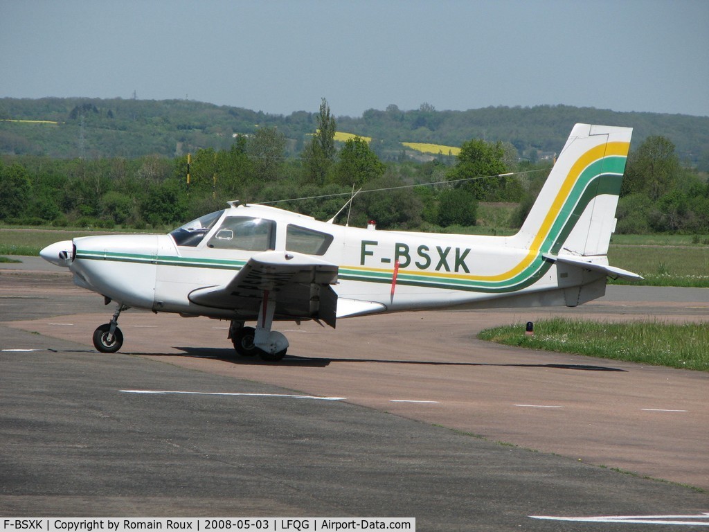 F-BSXK, Socata ST-10 Diplomate C/N 133, Parked