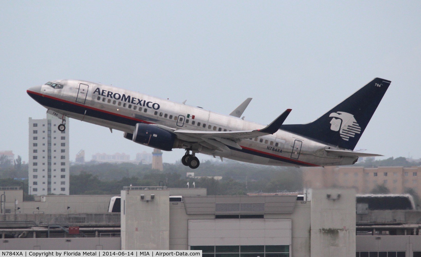 N784XA, 2003 Boeing 737-752 C/N 33784, Aeromexico