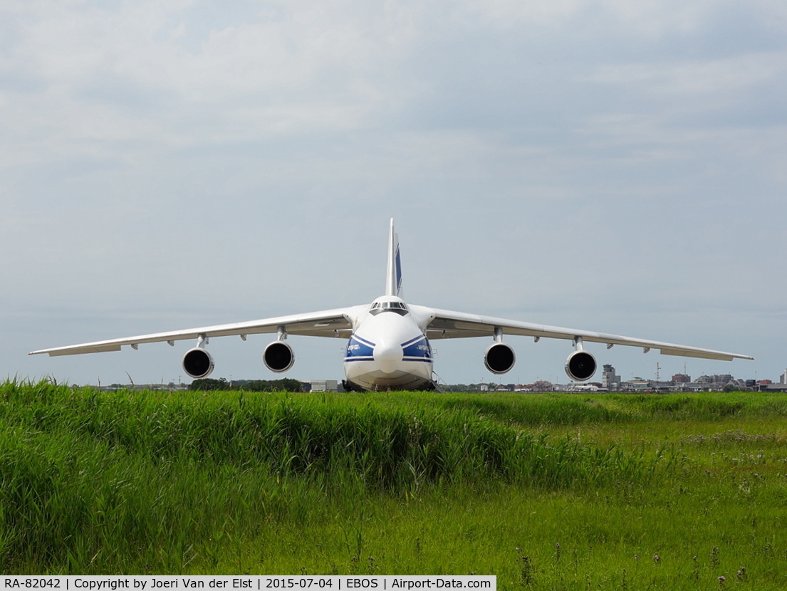 RA-82042, 1991 Antonov An-124-100 Ruslan C/N 9773054055093/0606, Cargo Area