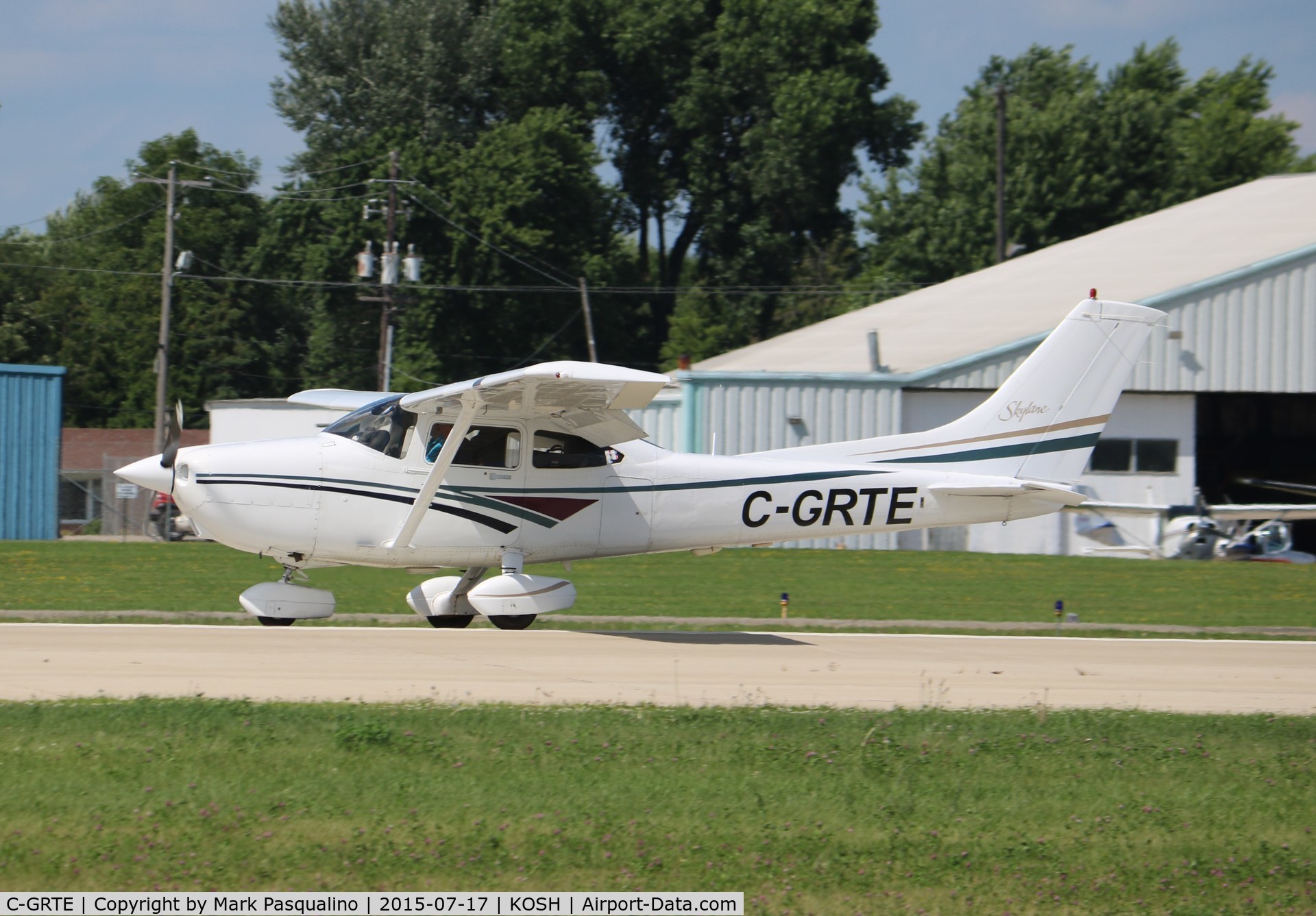 C-GRTE, Cessna 182S Skylane C/N 18280005, Cessna 182S