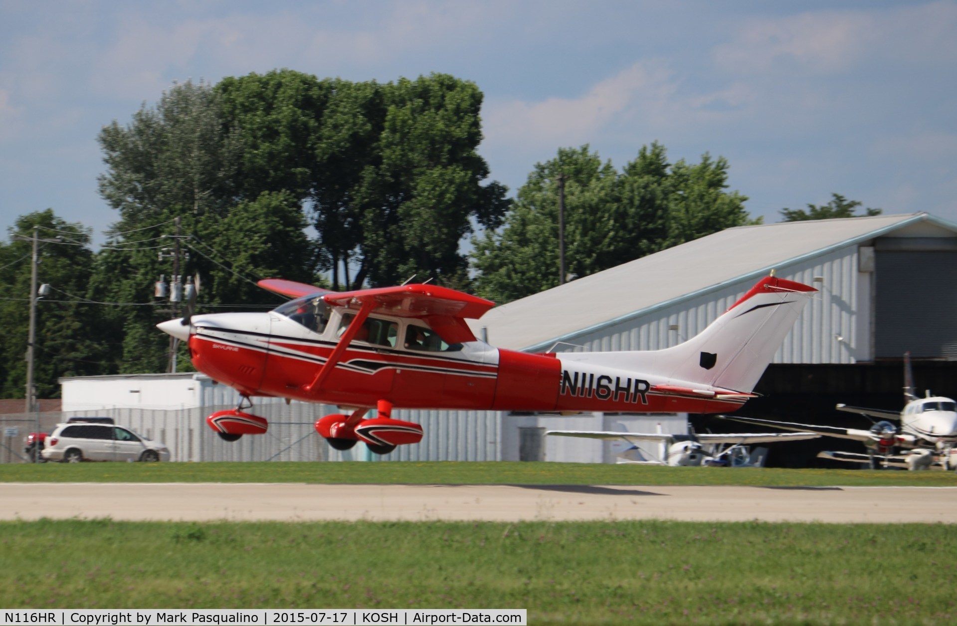 N116HR, Cessna 182R Skylane C/N 18268579, Cessna 182R