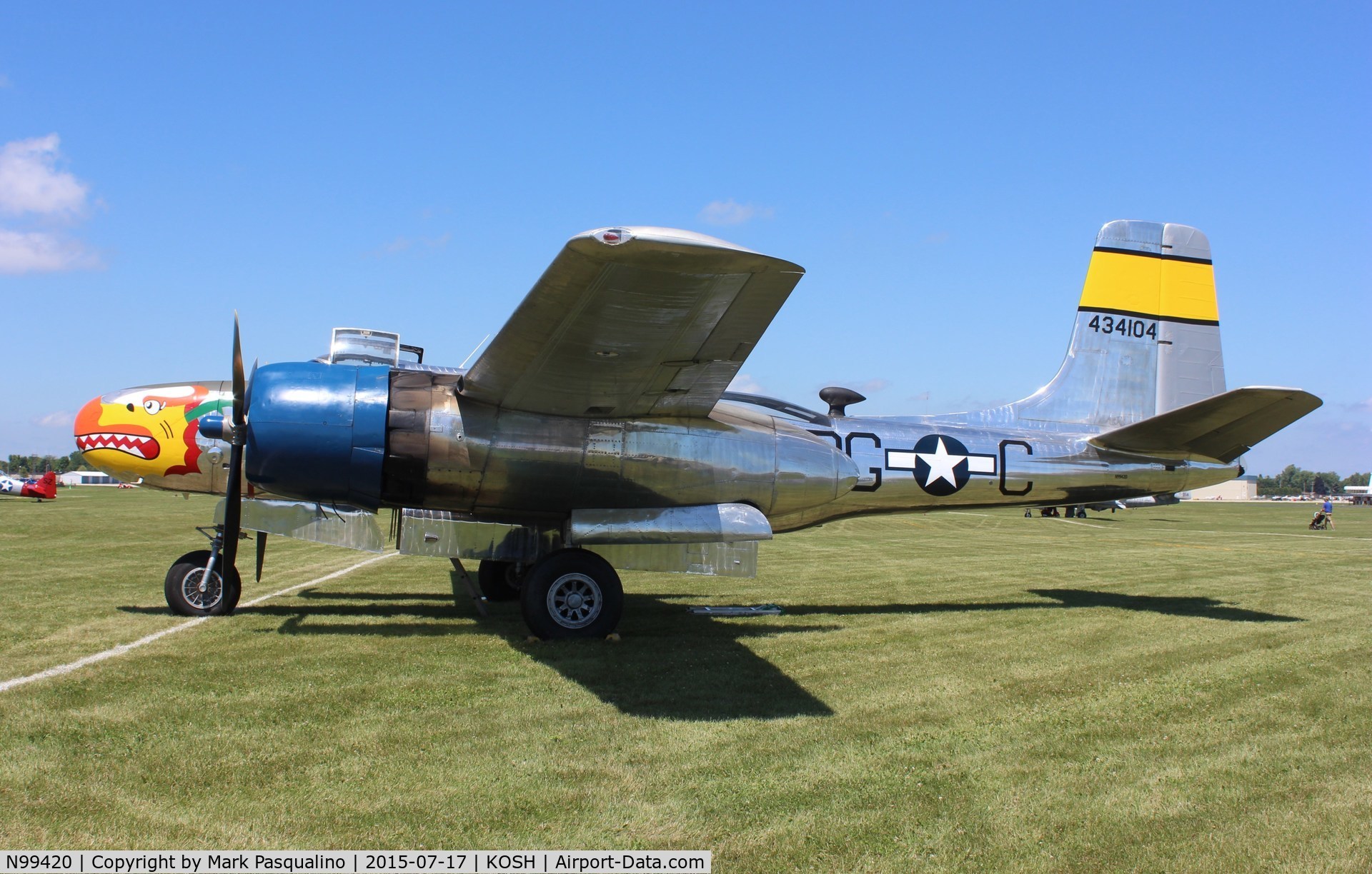 N99420, 1944 Douglas B-26B Invader C/N 27383, Douglas B-26B
