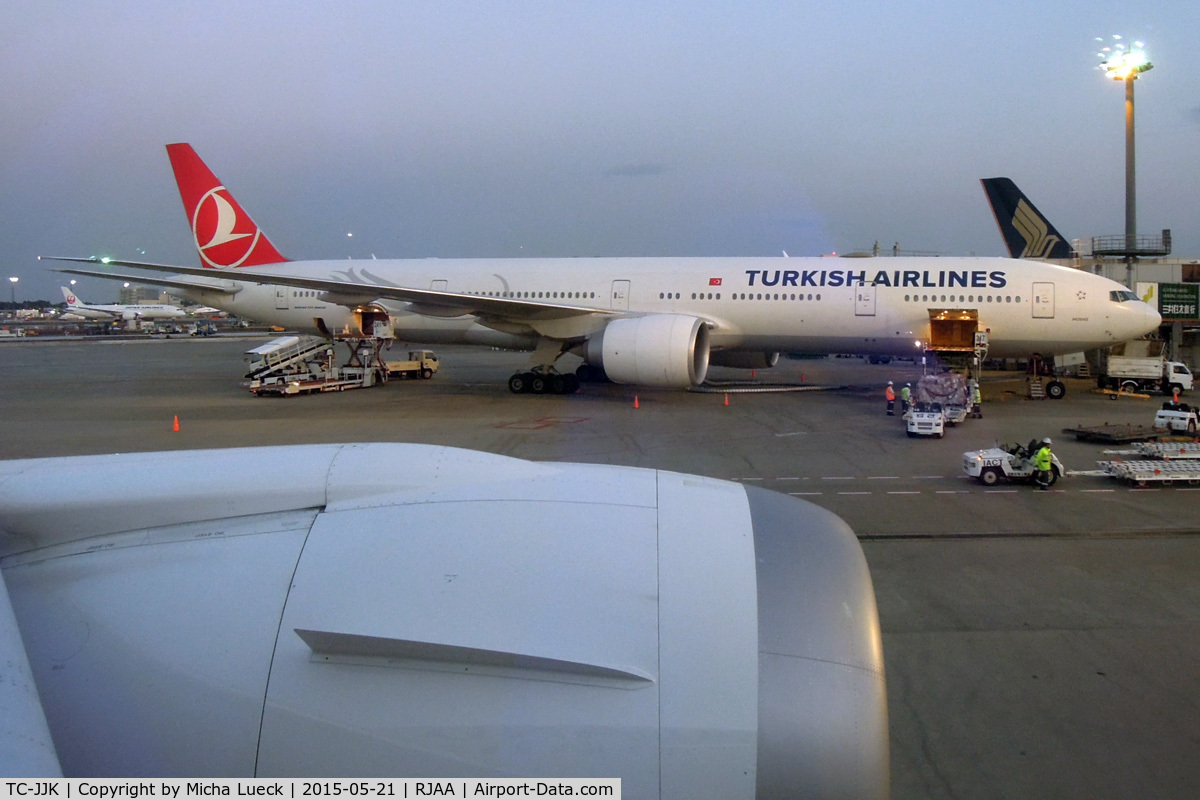 TC-JJK, 2010 Boeing 777-3F2/ER C/N 40711, Taken from B787-9 (ZK-NZG)