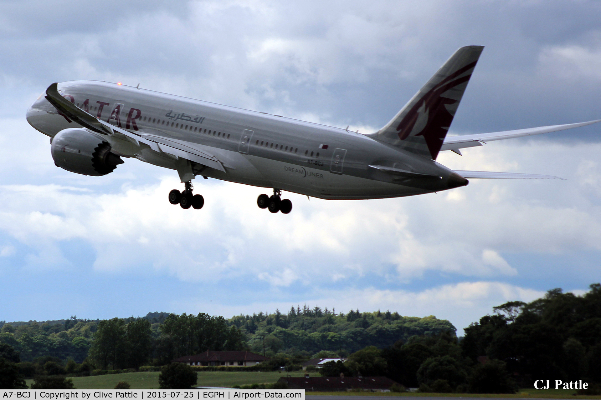 A7-BCJ, 2014 Boeing 787-8 Dreamliner C/N 38328, Climb away from Edinburgh EGPH