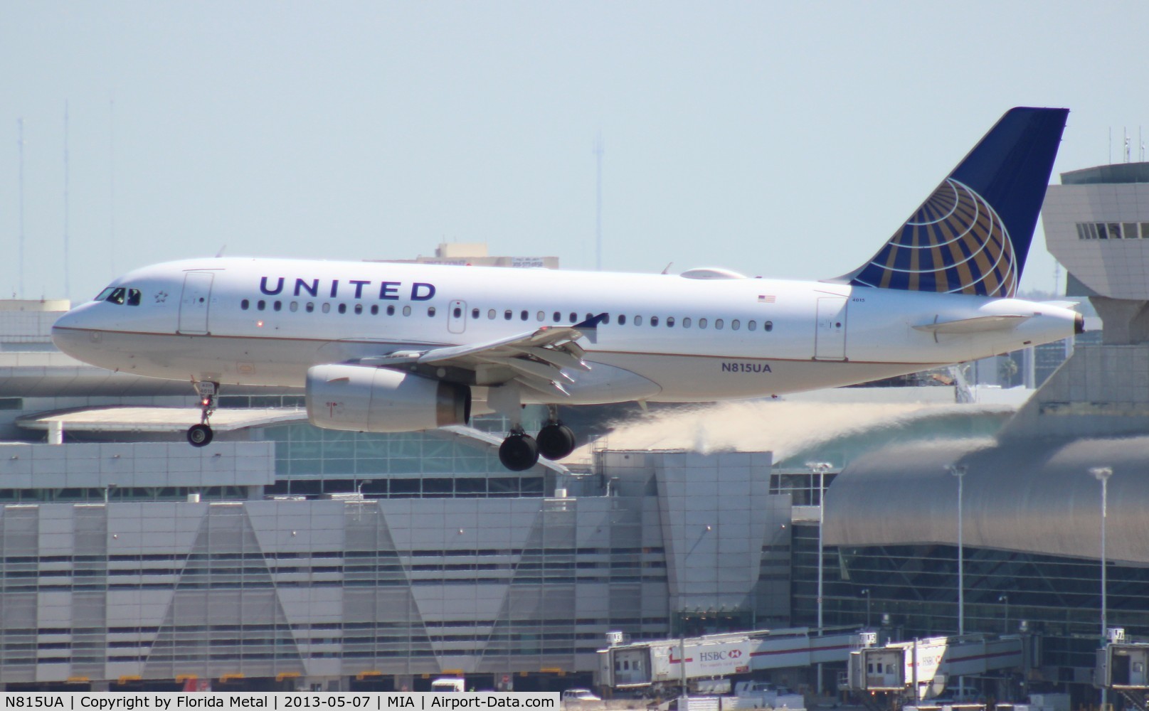 N815UA, 1998 Airbus A319-131 C/N 867, United A319