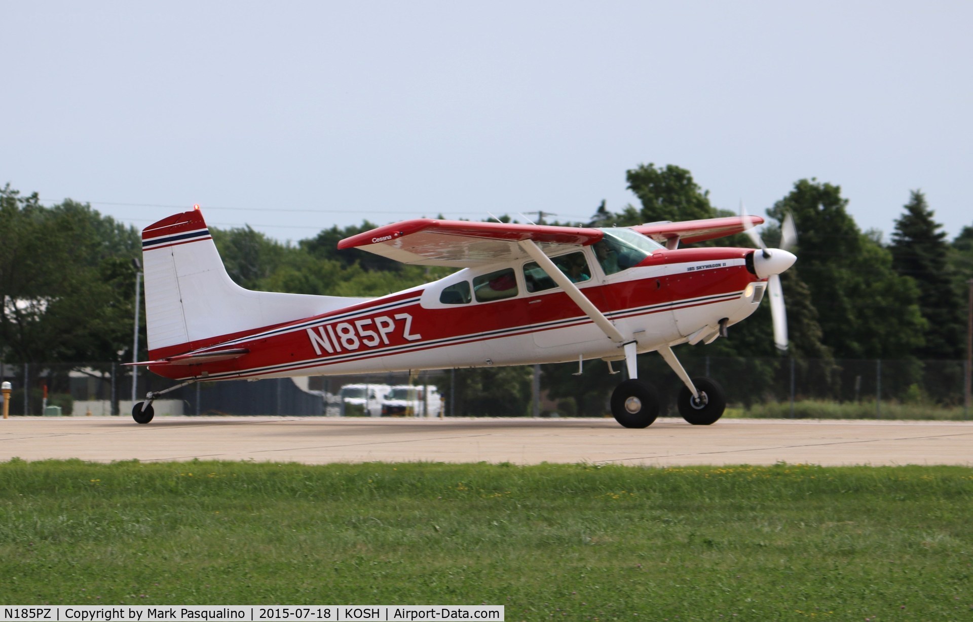 N185PZ, 1981 Cessna A185F Skywagon 185 C/N 18504318, Cessna A185F