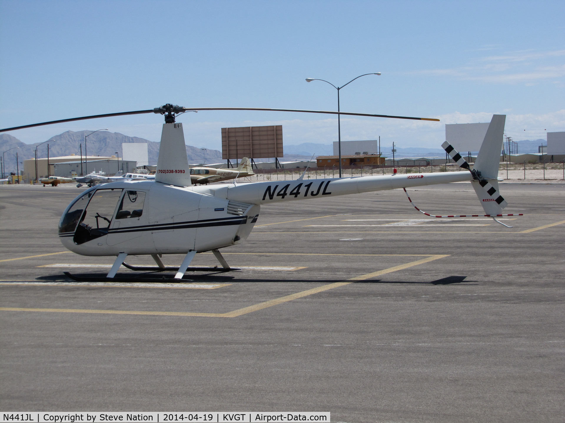 N441JL, 2000 Robinson R44 C/N 0842, Locally-based Robinson R44 @ North Las Vegas Airport, NV