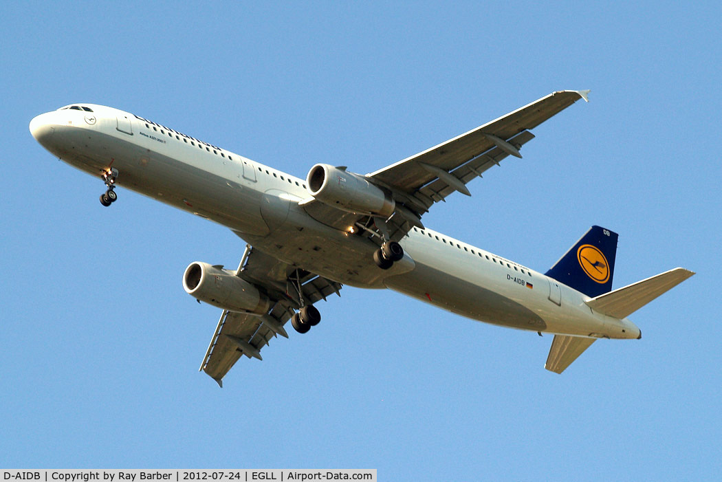 D-AIDB, 2010 Airbus A321-231 C/N 4545, Airbus A321-231 [4545] (Lufthansa) Home~G 24/07/2012. On approach 27R.