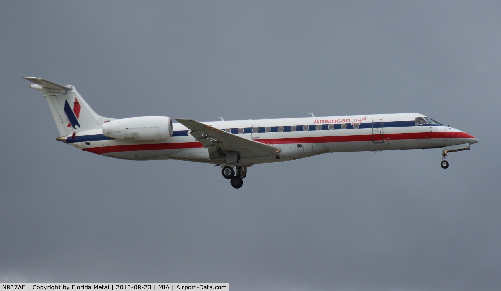 N837AE, 2002 Embraer ERJ-140LR (EMB-135KL) C/N 145647, American Eagle